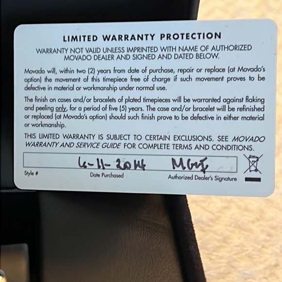 MOVADO Women's Museum Classic Watch – Black Dial, Leather Band, NEW Never Used - Picture 2 of 12